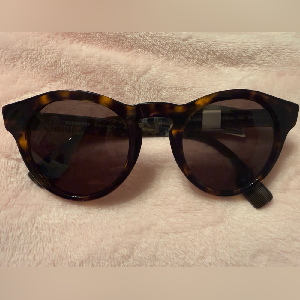 Burberry Sunglasses